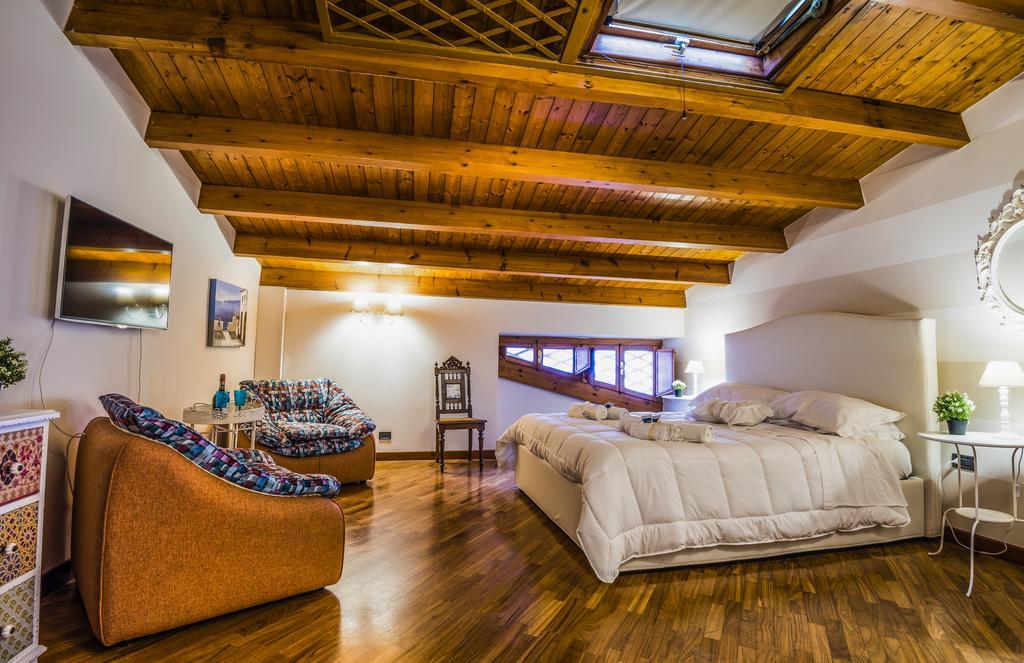 La Casa Di Ilde Al Duomo - Ortigia Holidays Сиракузы Экстерьер фото