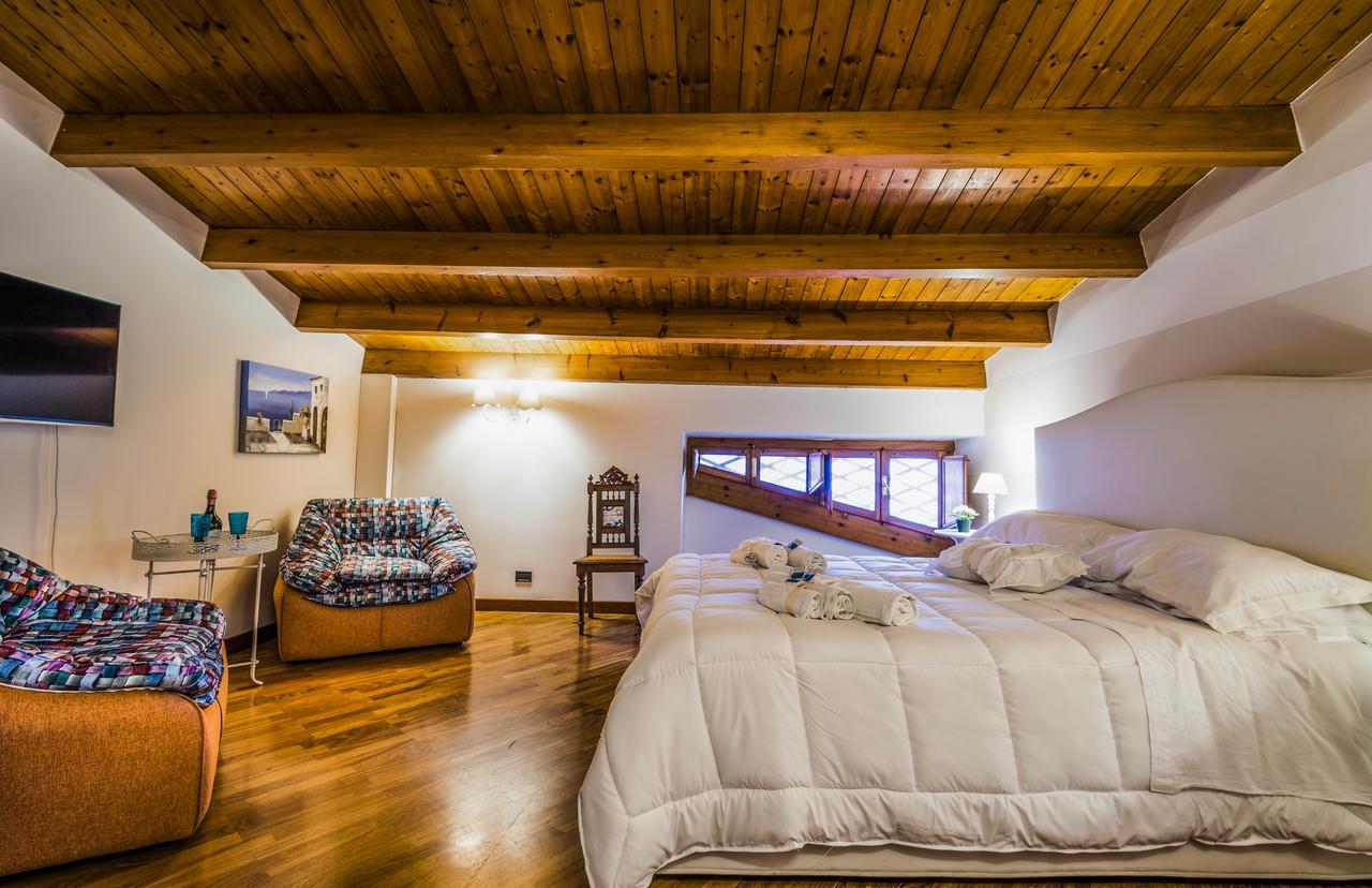 La Casa Di Ilde Al Duomo - Ortigia Holidays Сиракузы Экстерьер фото